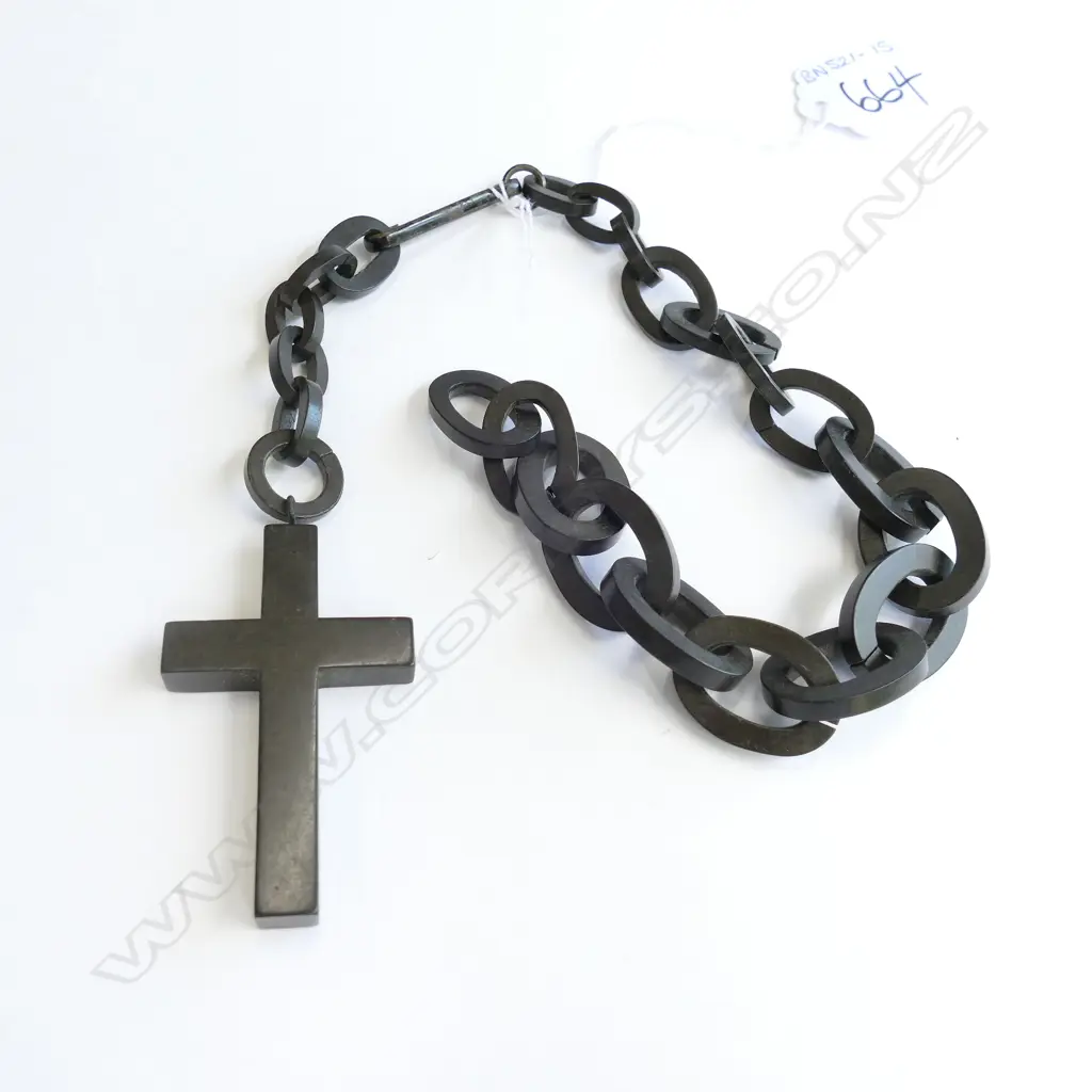 EARLY BAKALITE CHAIN & CROSS Image 1++