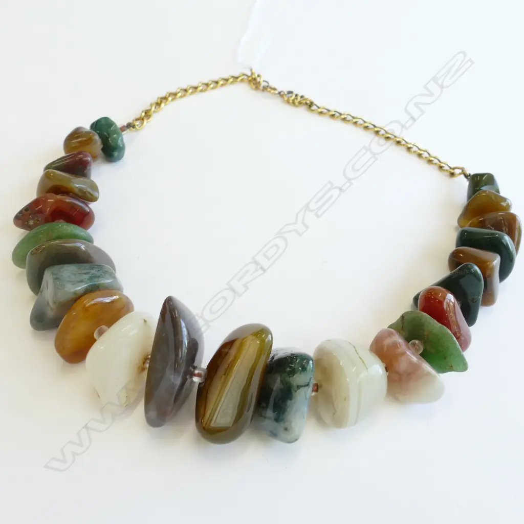 GRADUATED AGATE BEADS ON GP CHAIN 49CM L Image 1++