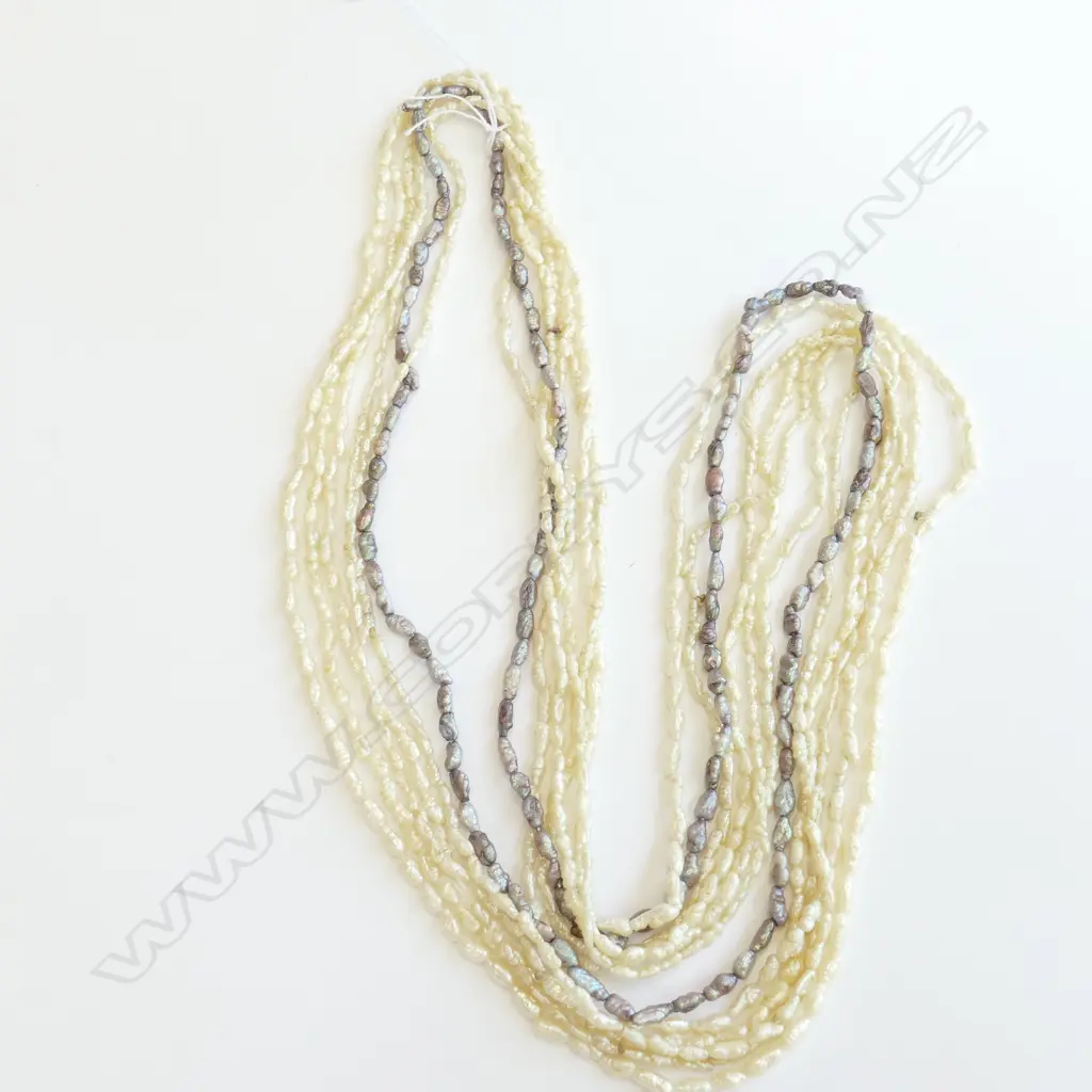 6 STRANDS OF FRESH WATER PEARLS. Image 1++