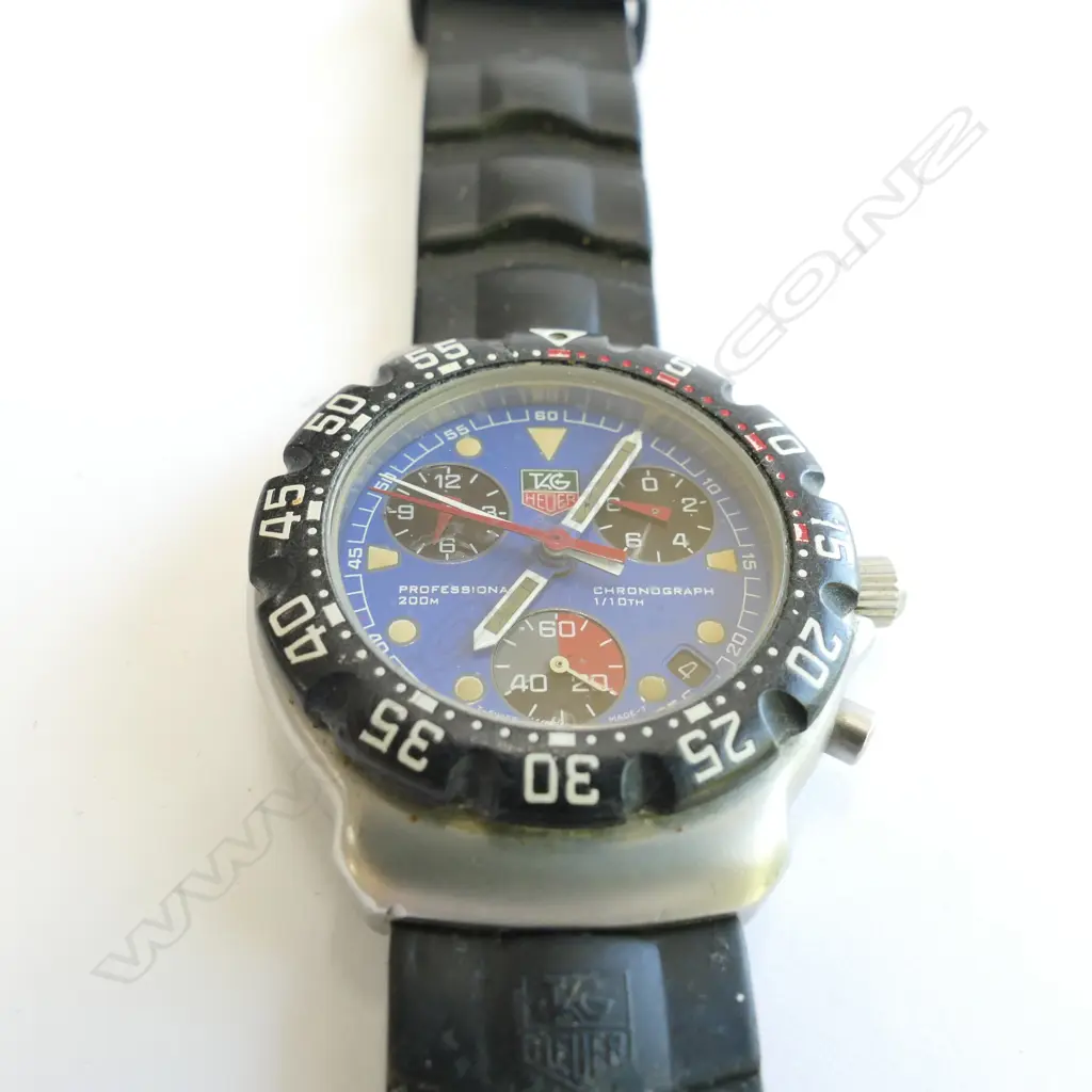 TAG WATCH F1. PROFESSIONAL 200MTRS CHRONO Image 1++