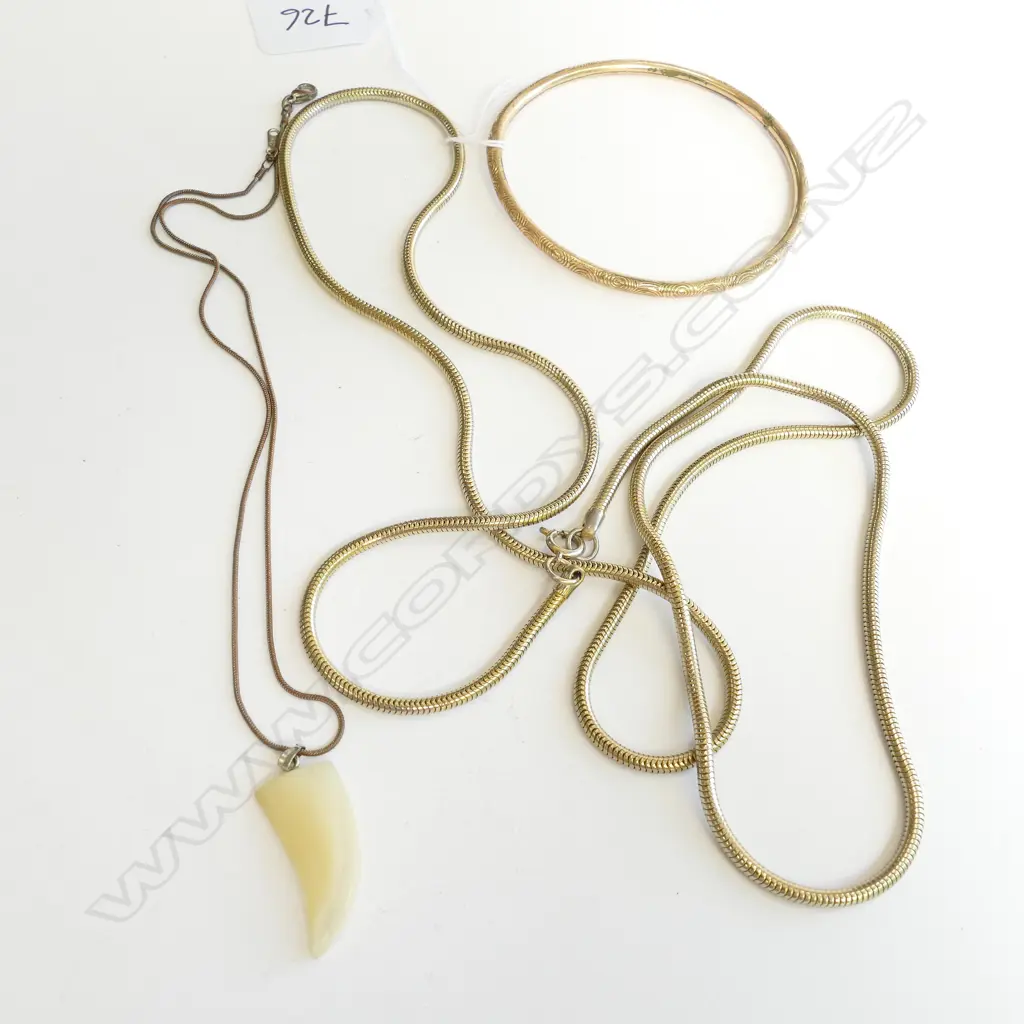 GOLD LINED BANGLE A.F./ MOP PENDENT G.P CHAIN Image 1++