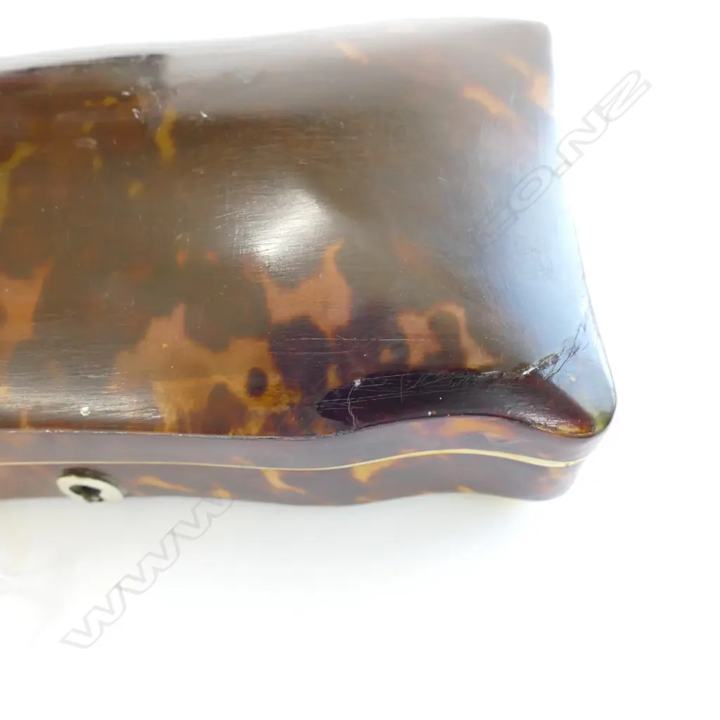 TORTOISE SHELL TRINKET BOX W/ IVORY BANDING ETC W. 150MM Image 1++