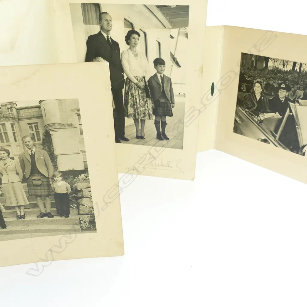 3 CHRISTMAS CARDS QUEEN ELIZABETH AND PHILIP AUTOGRAPHED 1956 Image 1++