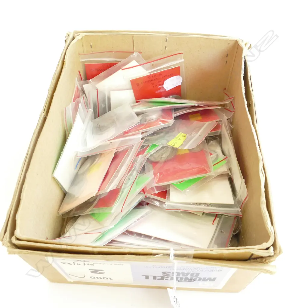 BOX LOT OF ASSORTED WORLD COINS Image 1++