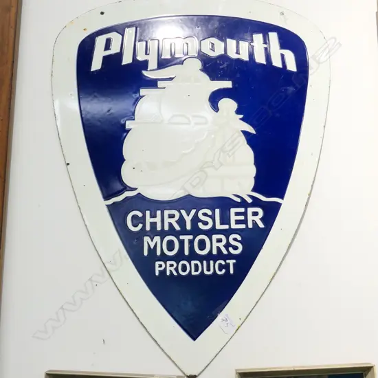 VINTAGE SIGN