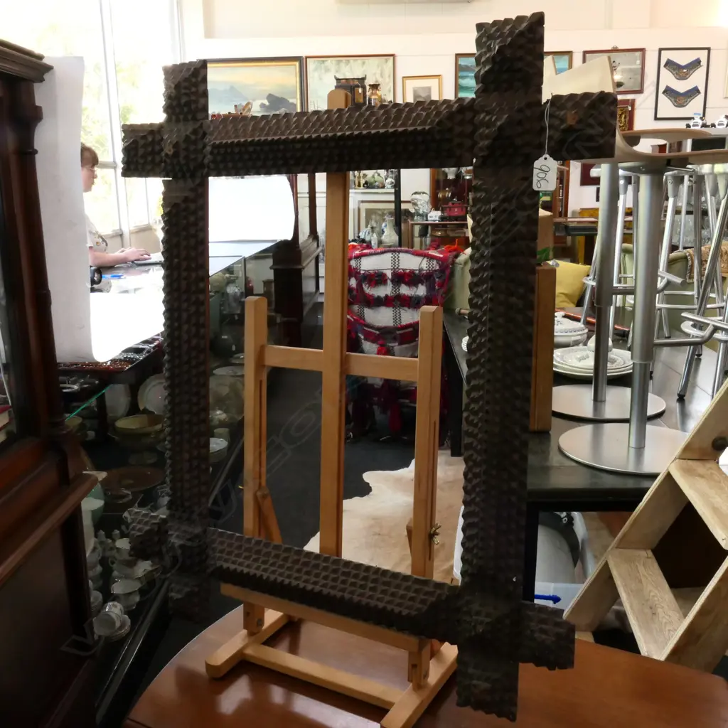 COLONIAL FRAME 680 X 795MM Image 1++