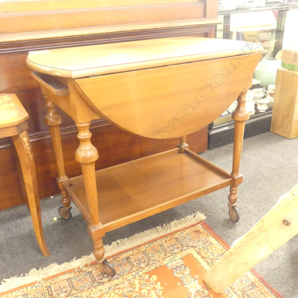 TEA TROLLEY Image 1++