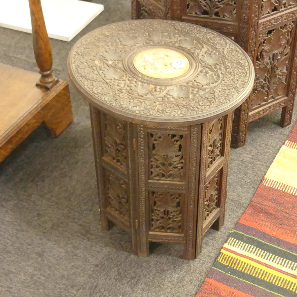 INLAID FOLDING TABLE D 380 MM Image 1++