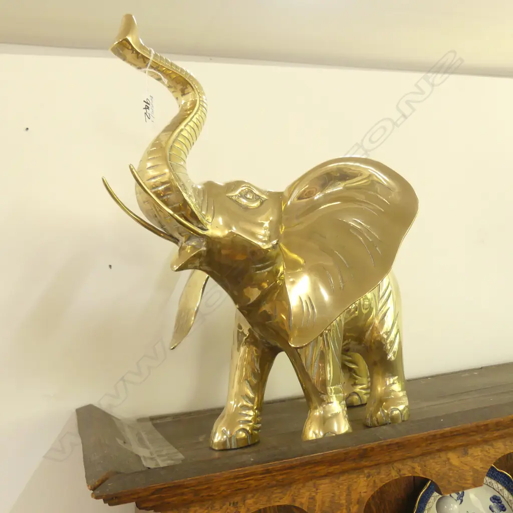 BRONZE ELEPHANT 400MM L Image 1++