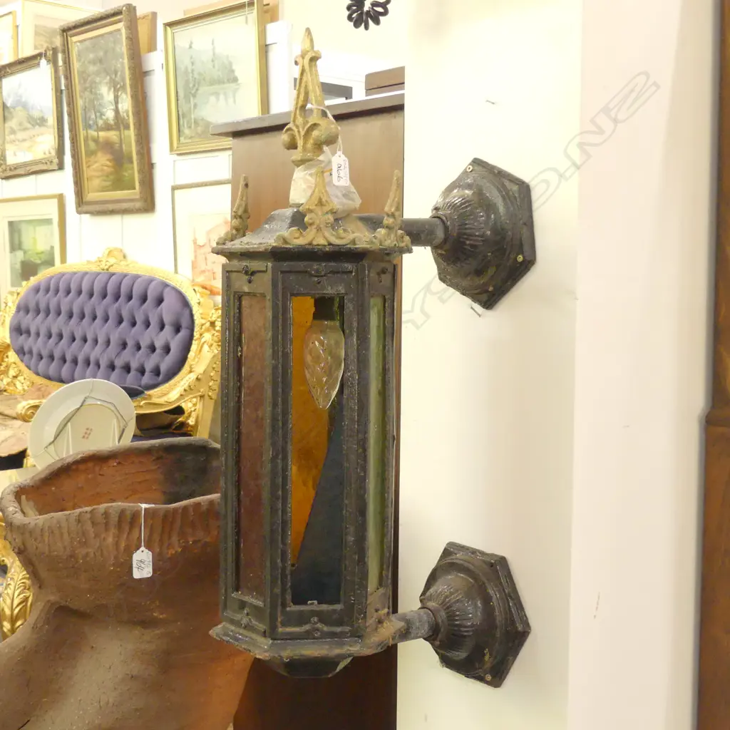 LARGE CAST IRON GOTHIC STYLE LIGHT FITTING 720MM H Image 1++