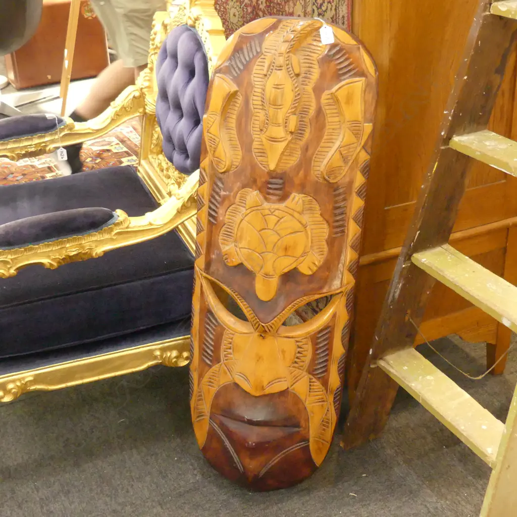 LARGE CARVED FIJIAN MASK 1030MM H Image 1++