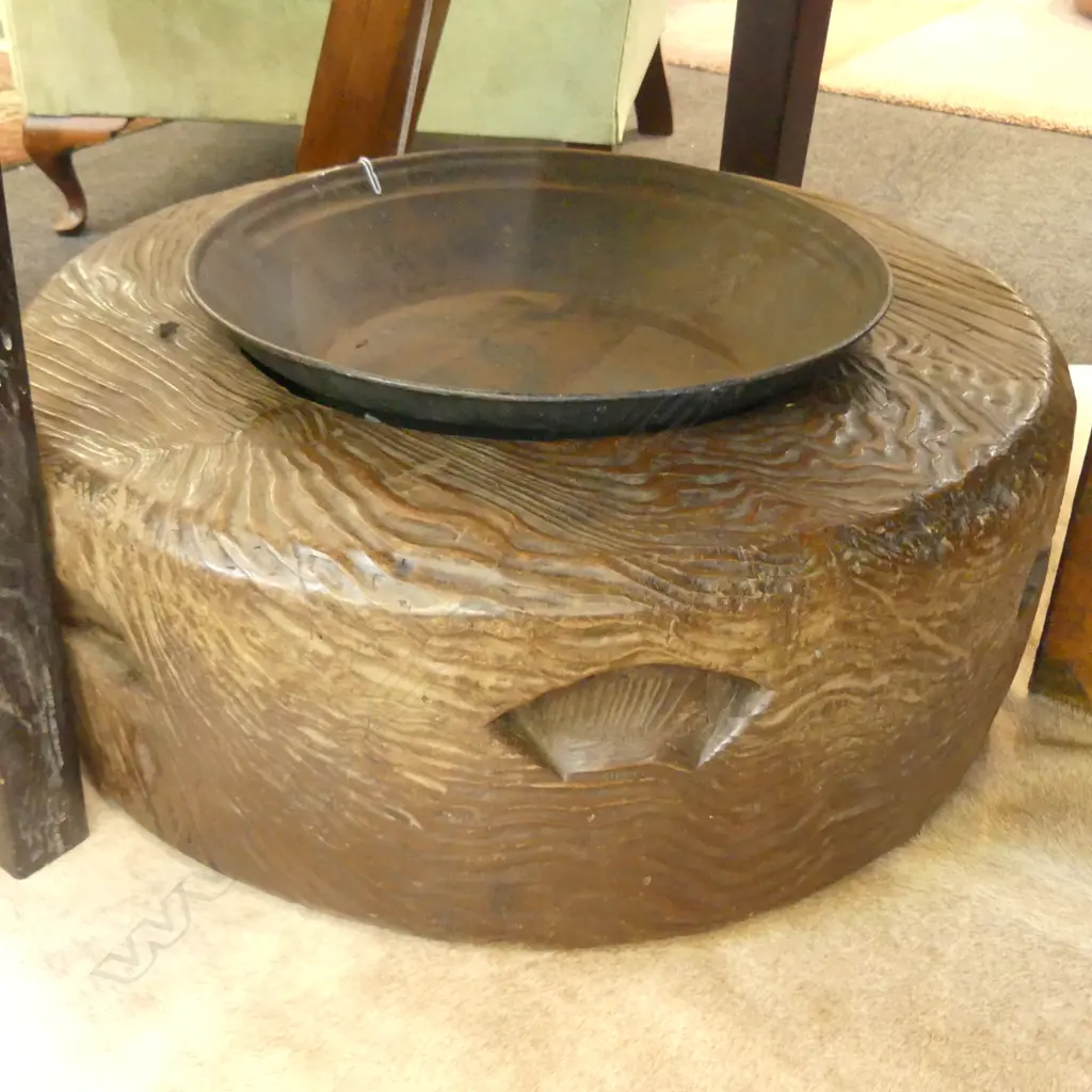 WOODEN CARVED DECORATIVE CENTREPIECE WITH METAL BOWL 700MM DIA Image 1++