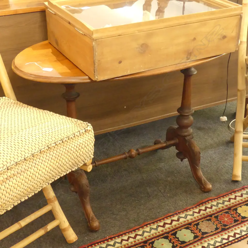 OVAL VICT KAURI SIDE TABLE Image 1++