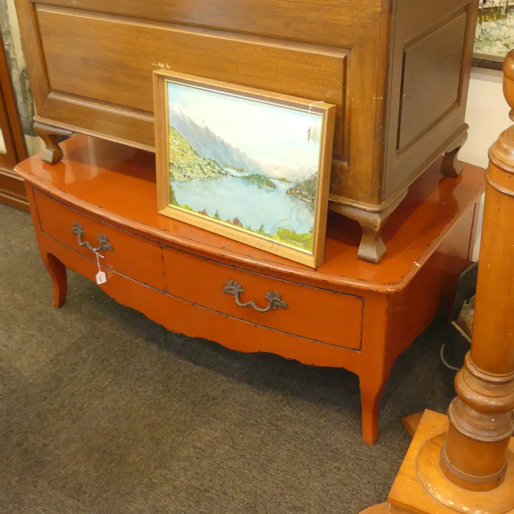 RED LACQUER COFFEE TABLE 1170MM L Image 1++