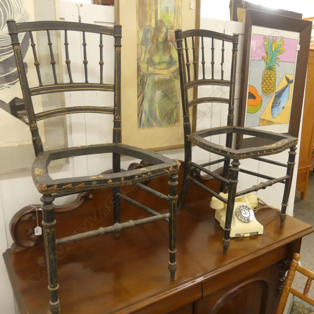 PR VICTORIAN RESTORERS CHAIRS BLACK AND GILT Image 1++