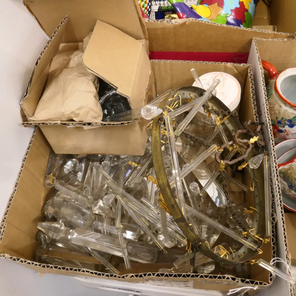 BOX LOT CRYSTAL CHANDELIER DROPS Image 1++