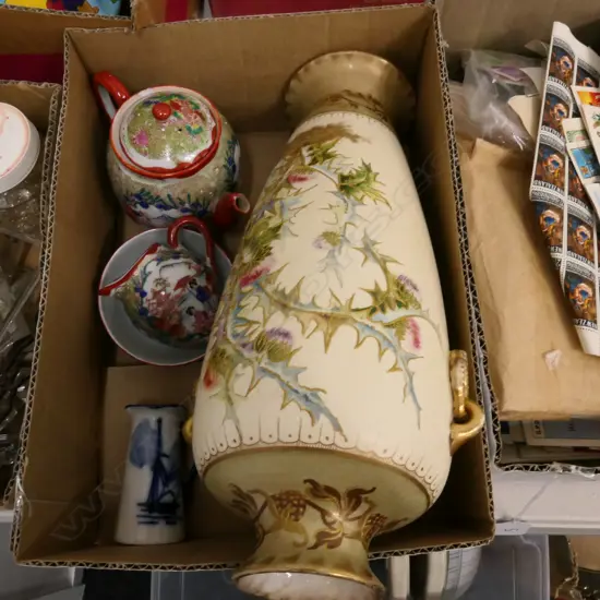 SATSUMA VASE + HAND PAINTED PART TEA SET