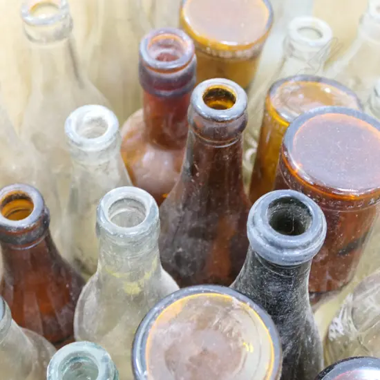 LOT ASST VINTAGE BOTTLES