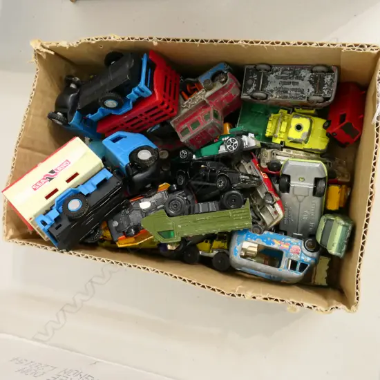 LOT MATCHBOX CARS ETC