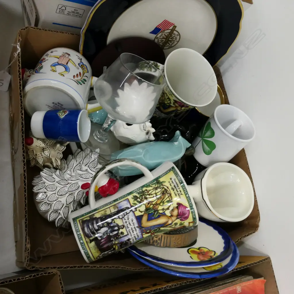 LOT ASST HOUSE WARES ETC Image 1++