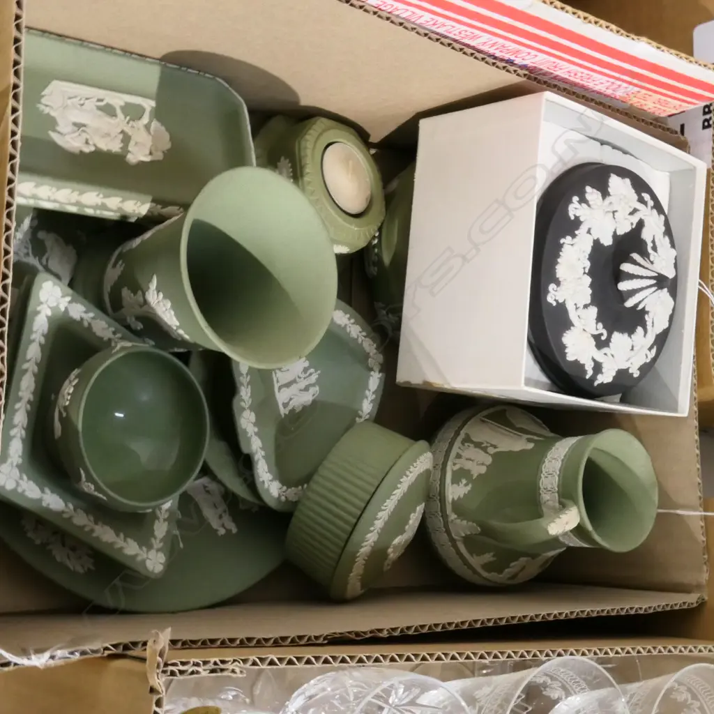 LOT ASST WEDGWOOD JASPERWARE Image 1++