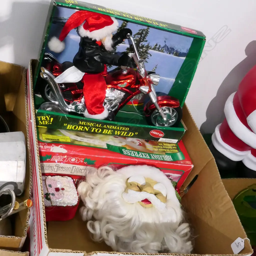 BOX LOT ASST. SANTAS Image 1++