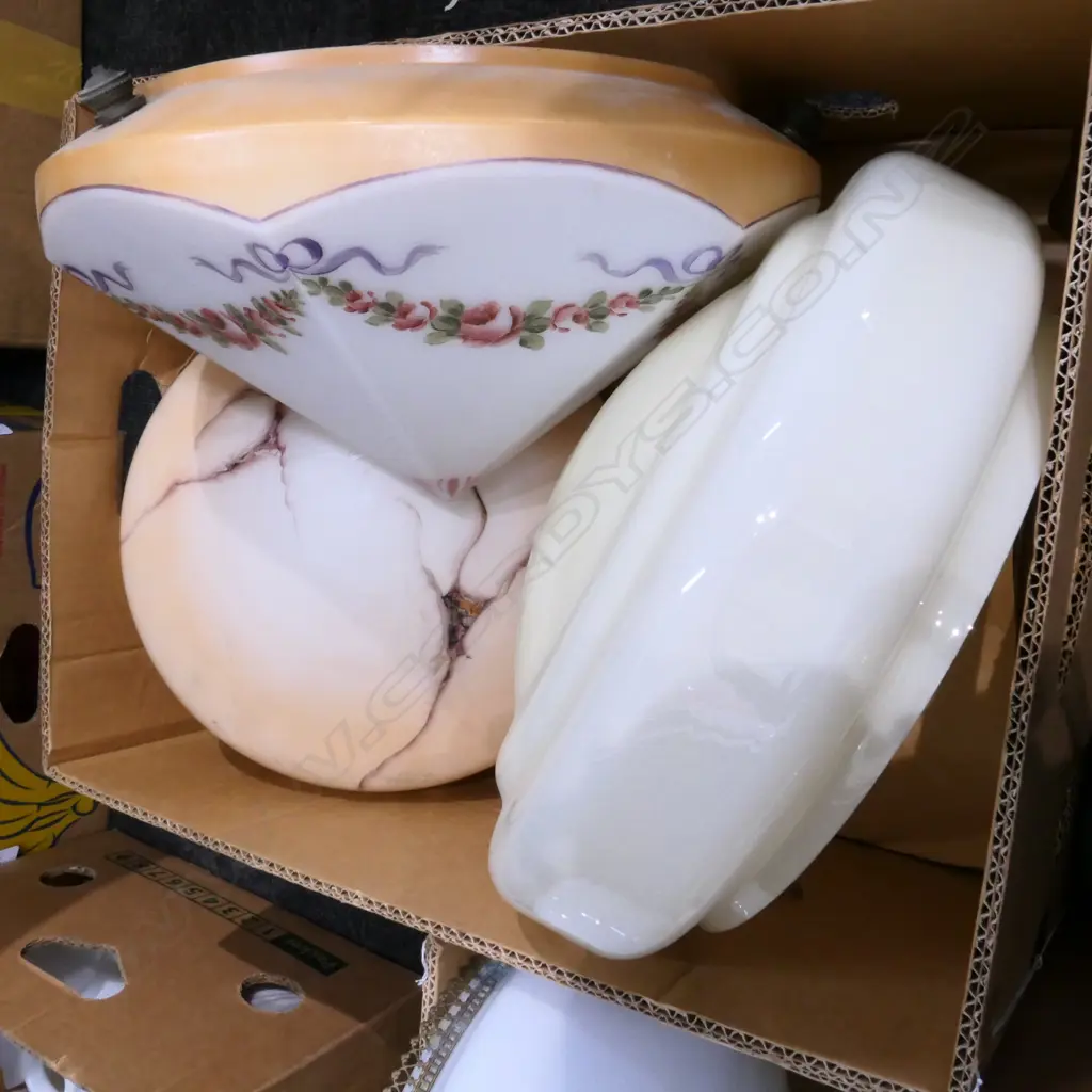 BOX LOT LARGE VINTAGE LIGHTSHADES Image 1++