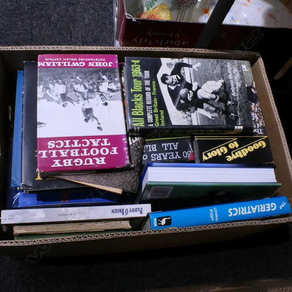 ASSTD BOX OF RUGBY MAGAZINES Image 1++