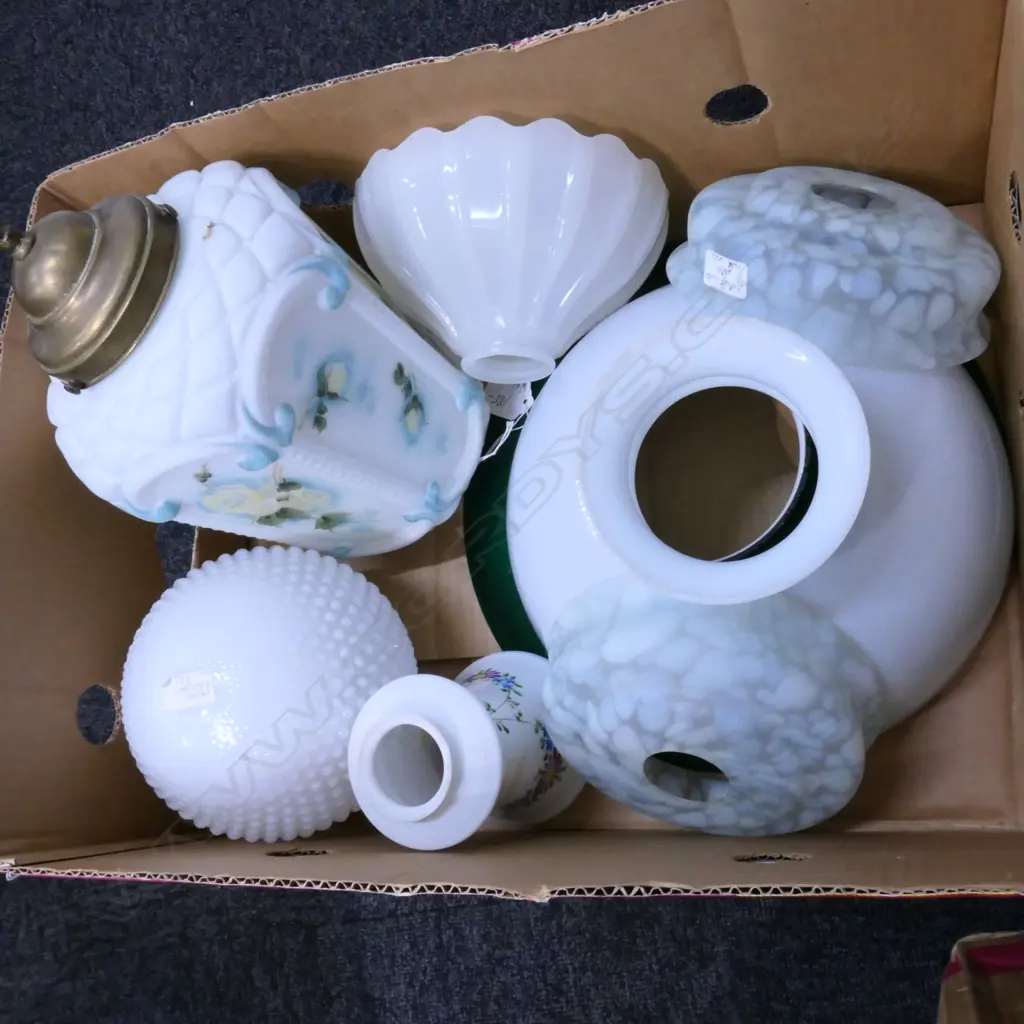 BOX LOT ASST. VINTAGE SHADES Image 1++