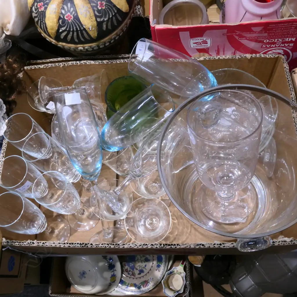 LOT ASST'D GLASS INCL ICE BUCKET ETC Image 1++