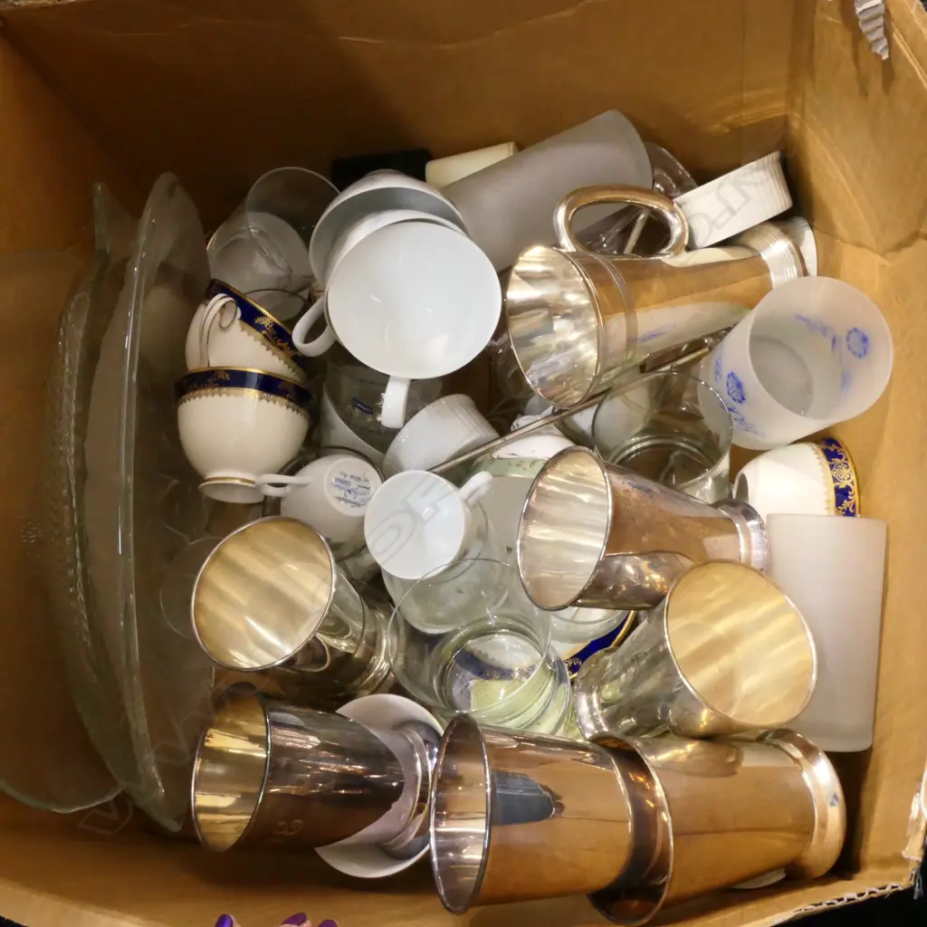 LOT ASST GLASSWARE /DOULTON/EP WARE ETC Image 1++