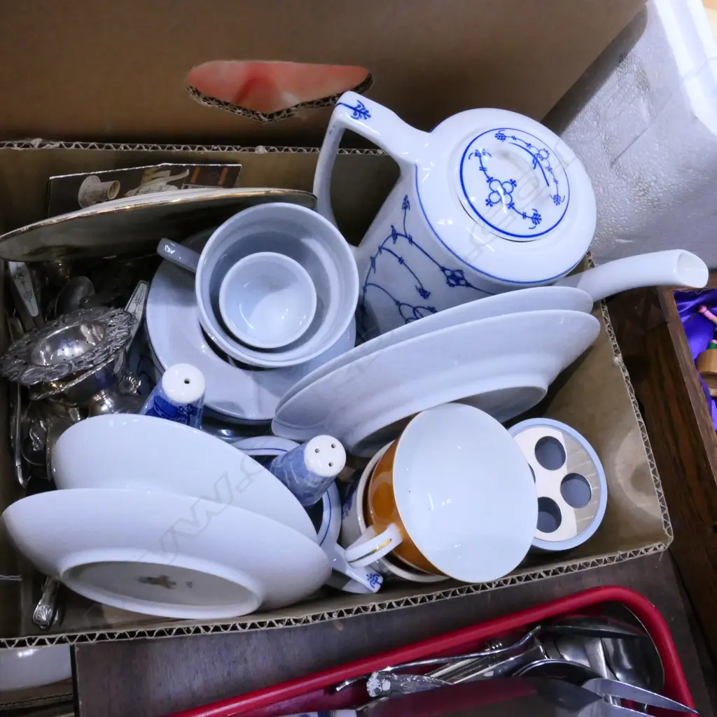 LOT FINE DINING INCL JAGER EISENBERG, YAMOTO & MEAKIN Image 1++