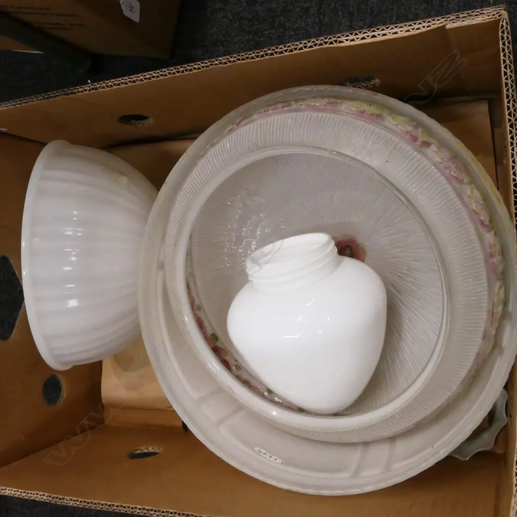 ASST LIGHT SHADES Image 1++