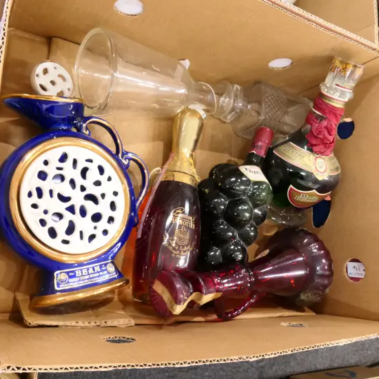BOX  LOT VINTAGE LIQUER BOTTLES, DECANTERS