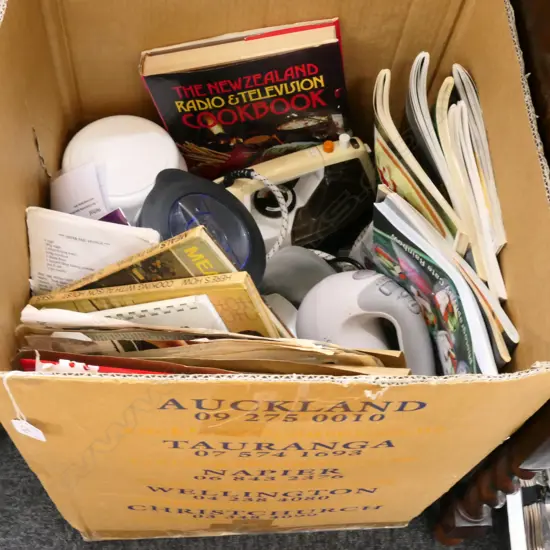 LOT ASST KITCHEN APPLIANCES / RECIPES ETC