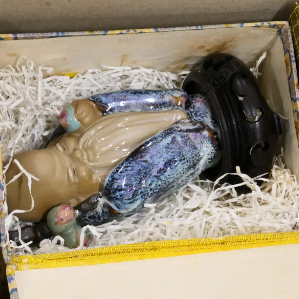 LOT CASED ORIENTAL LACQUER BOWLS/FIGURE ETC Image 1++