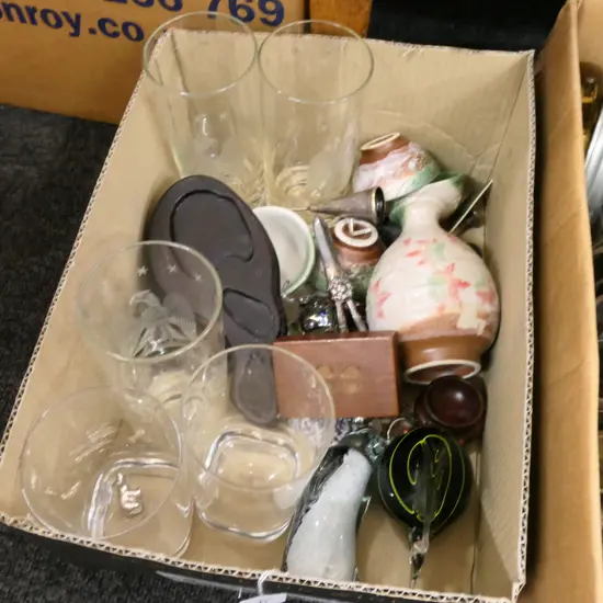 LOT ASST CRYSTAL/CERAMIC /STANDS ETC