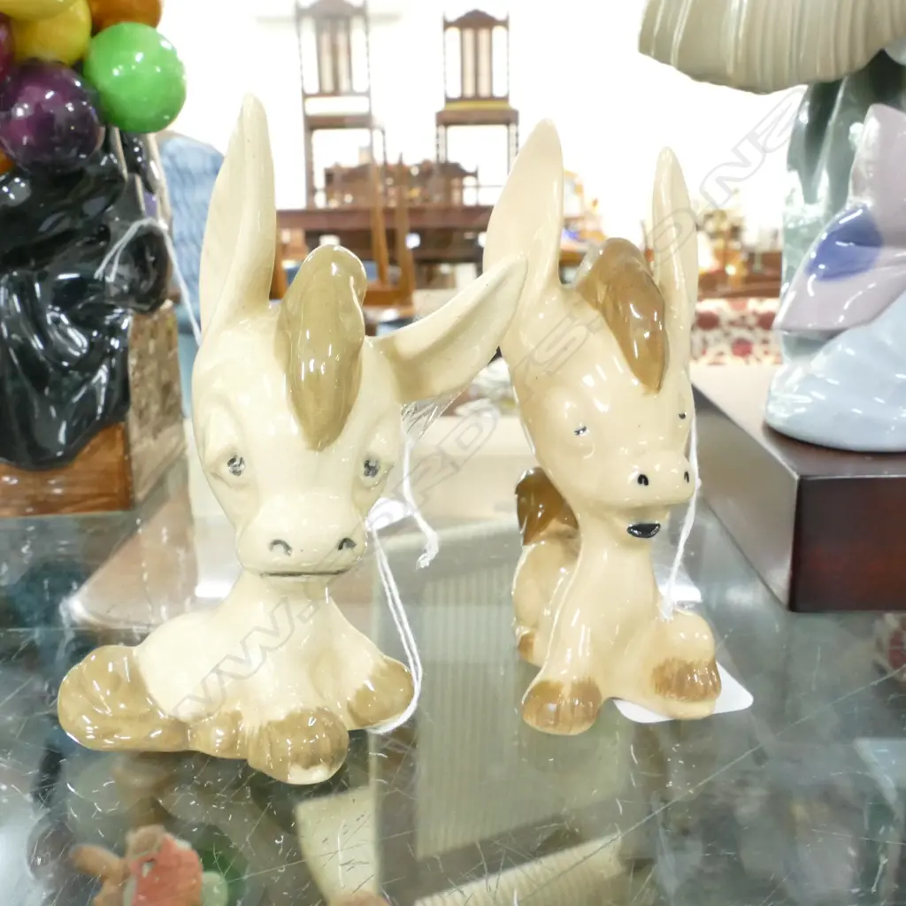 2 WADE FIGURED CHEERFUL CHARLIE AND DOLEFUL DAN Image 1++