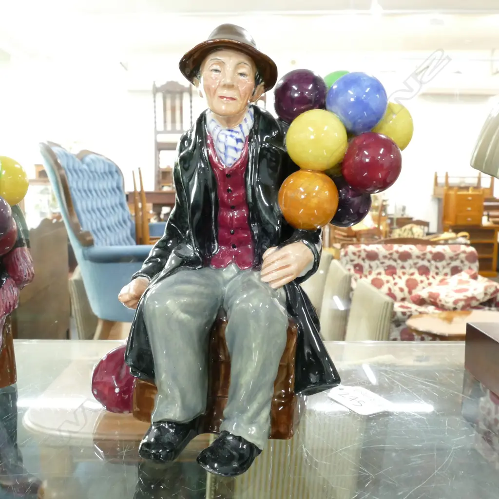 ROYAL DOULTON FIGURE THE BALLOON FIGURE HN1954 H.180MM 18130 Image 1++