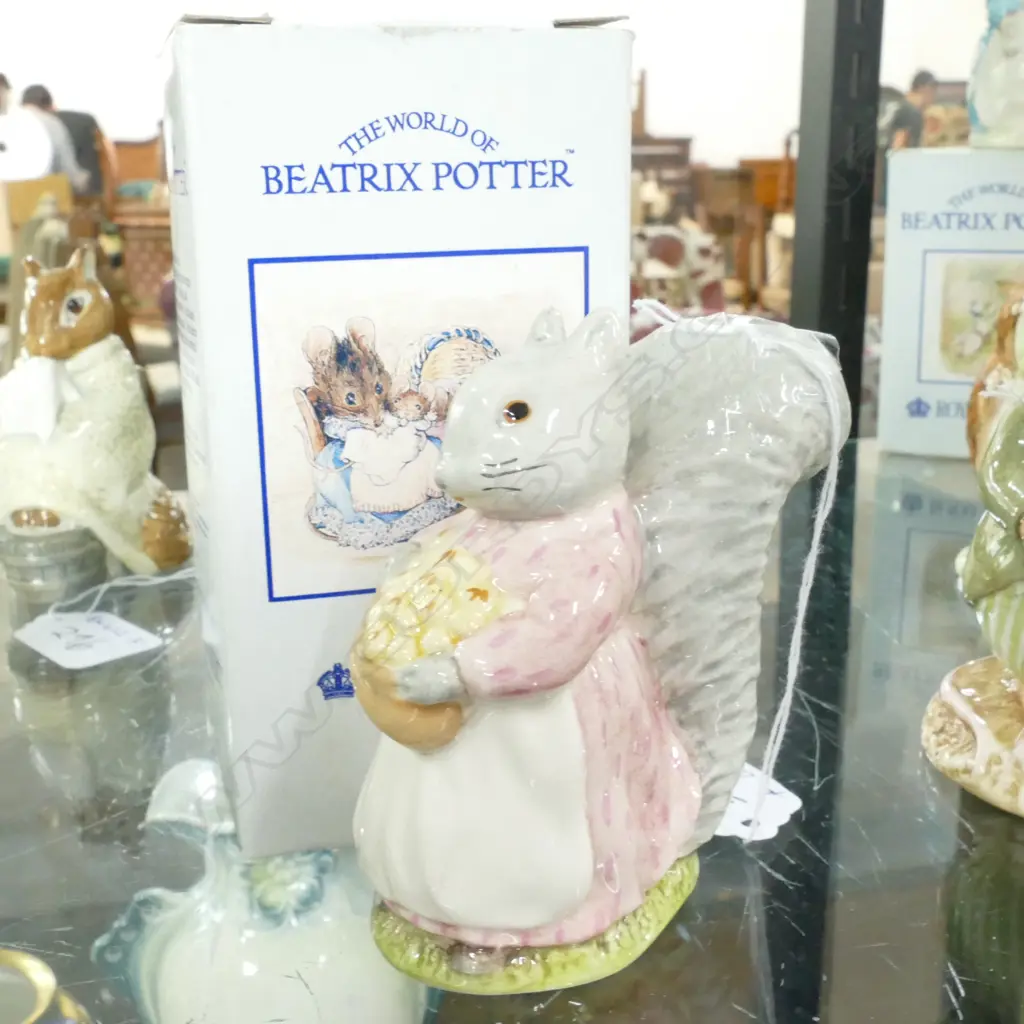 ROYAL ALBERT BEATRIX POTTER FIGURE GOODY TIPTOES BOXED Image 1++
