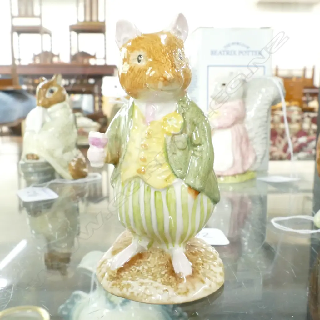 ROYAL DOULTON BRAMBLY HEDGE FIGURE CONKER Image 1++
