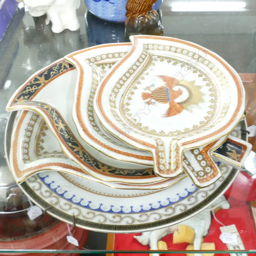 ASST ARMORIAL PLATES Image 1++