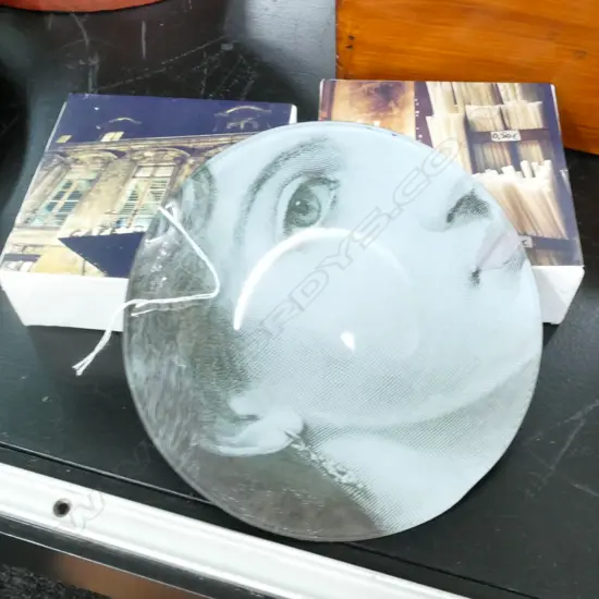 FORNASETTI SYLE PLATE AND 2 SMALL CANVASES 