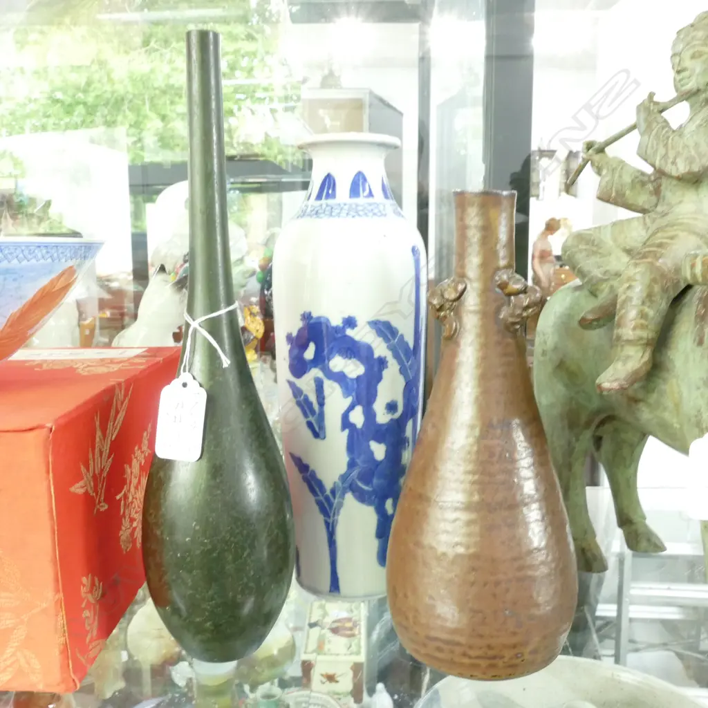 3 ASIAN VASES; METAL, B/W, OTHER Image 1++