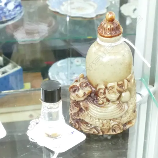 SM VIAL GOLD FLAKES + SNUFF BOTTLE H. 70mm (RESIN ?)