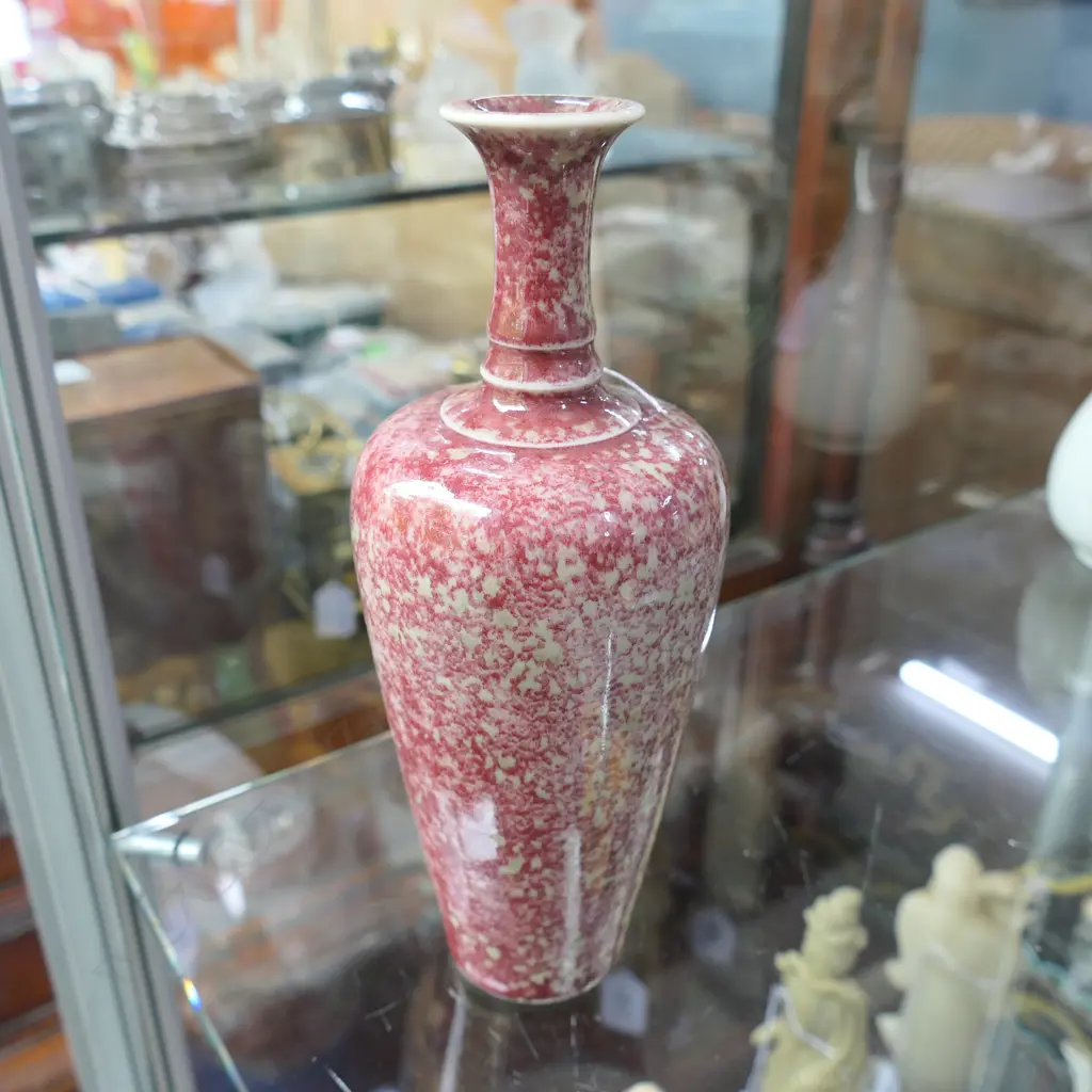 CHINESE MOTTLED RED GLAZE VASE 200MM Image 1++