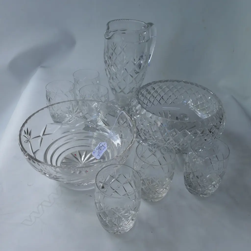 2 CRYSTAL BOWLS /JUG + 6 TUMBLERS Image 1++