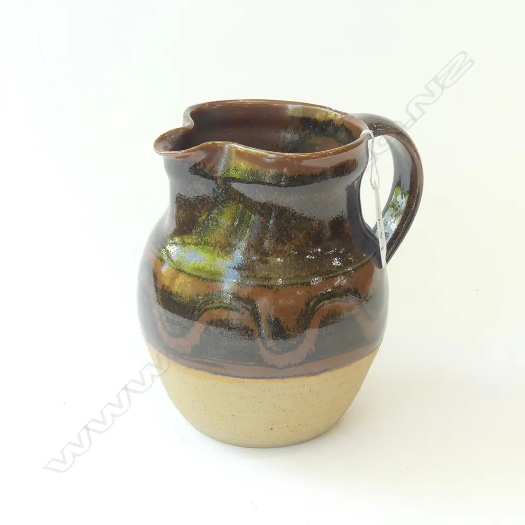 RAY FINCH, WINCHCOMBE POTTERY JUG (1914-2012 ENGLAND) Image 1++