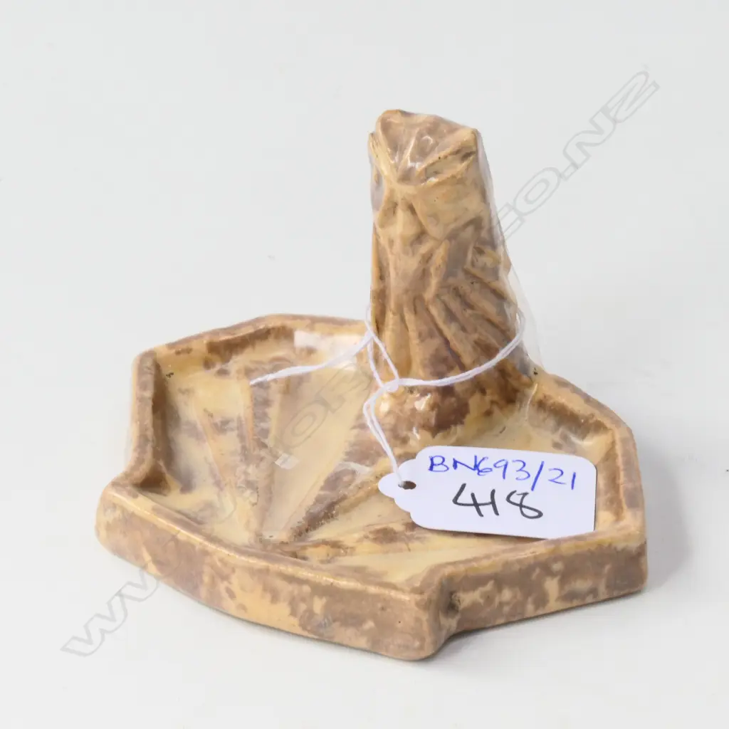 MIDDLETON LEEDS ASHTRAY 105MM W Image 1++