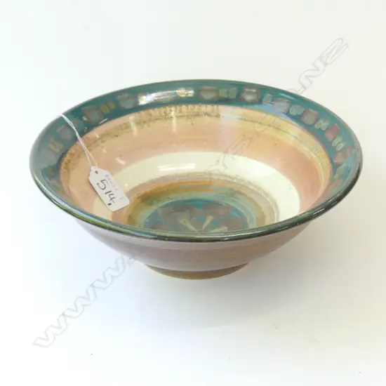 KENNETH CLARK (NZ/UK 1922-2012), FLARED BOWL 